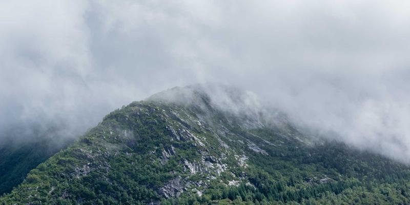 阿库耐科技工业物联网平台：以高精度加工与自动化设备构建柔性制造新范式